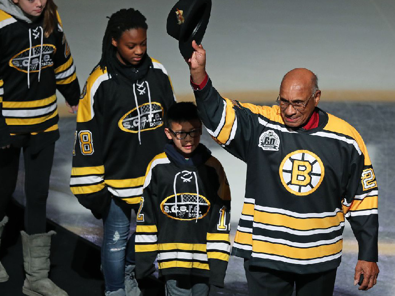 Willie O'Ree's little-known journey to break the NHL's color