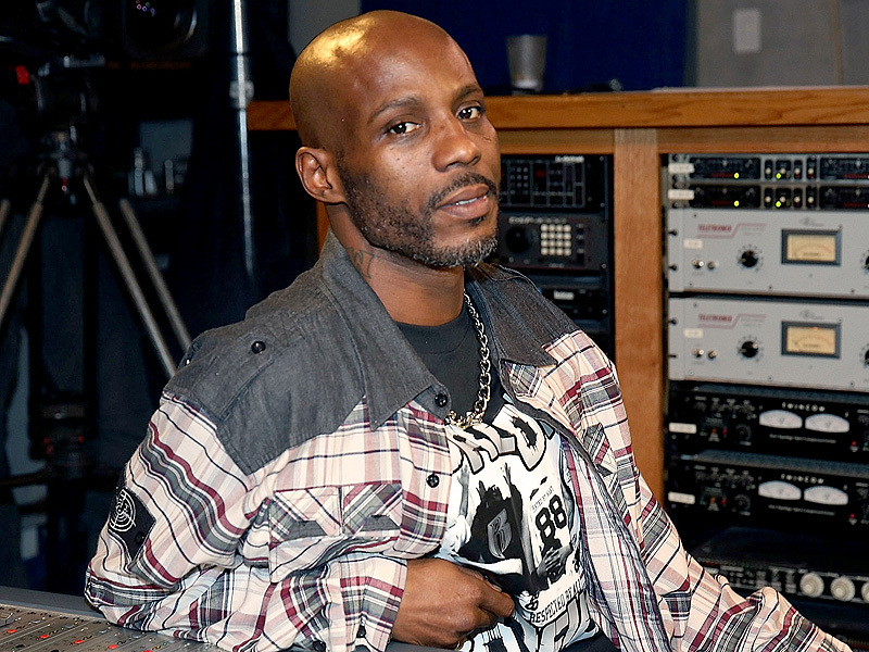 Earl Simmons aka DMX posing in a recording studio © People