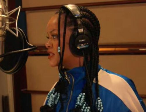 Watch The Official Trailer For The Smurfs Movie Featuring The New Song “Friend of Mine” By Rihanna.