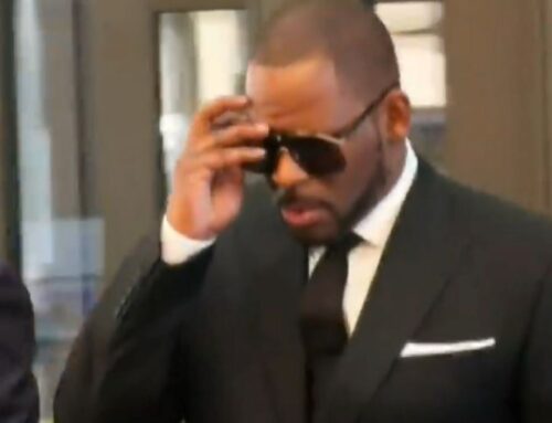 R. Kelly Reportedly Overdosed in Prison and Rushed to Hospital, His Lawyer Says