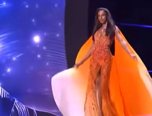Miss Jamaica Falls Off Stage During Miss Universe Paegent
