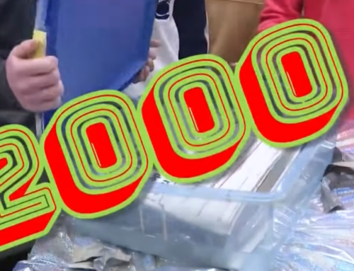 Ready to feel old? High School Students Open Time Capsule From The Year 2000