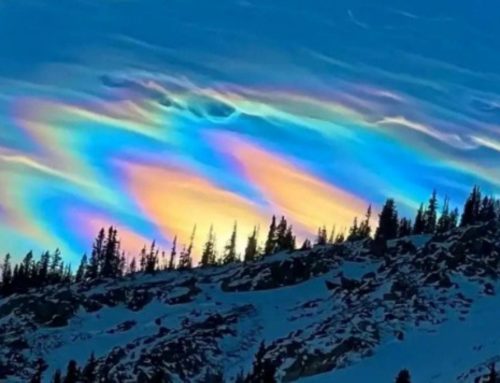These Rainbow Clouds Look Fake… But They’re 100% Real